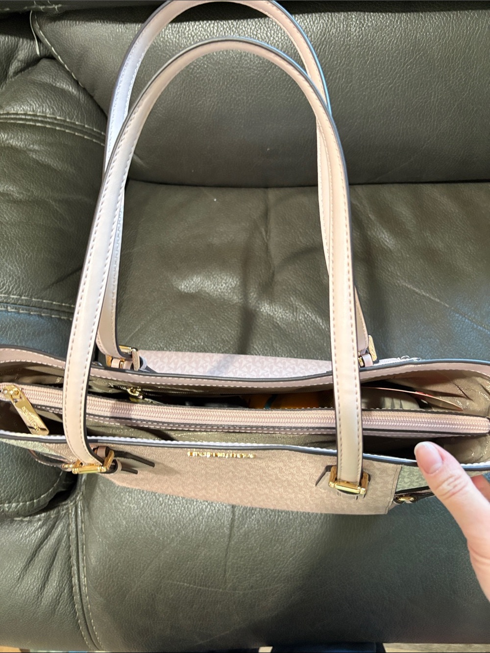 Michael Kors blush multi large tote - Picture 8 of 13